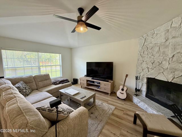 509 CAMELIA Street, Atlantic Beach, FL 32233