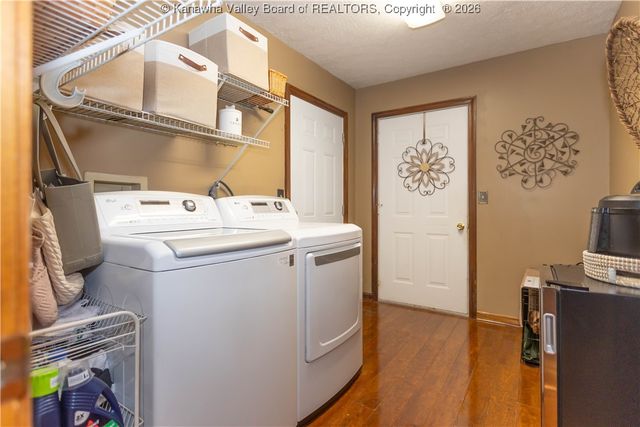 44 Shannon Drive, Hurricane, WV 25526