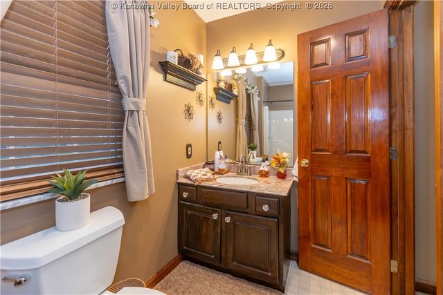 44 Shannon Drive, Hurricane, WV 25526