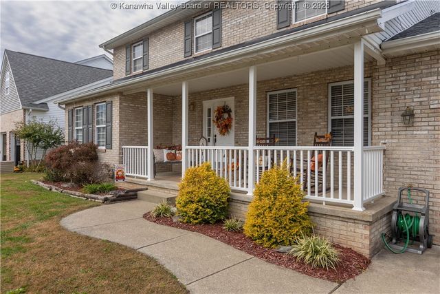 44 Shannon Drive, Hurricane, WV 25526