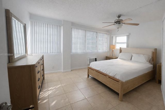 345 N Fort Lauderdale Beach Blvd 201, Fort Lauderdale, FL 33304