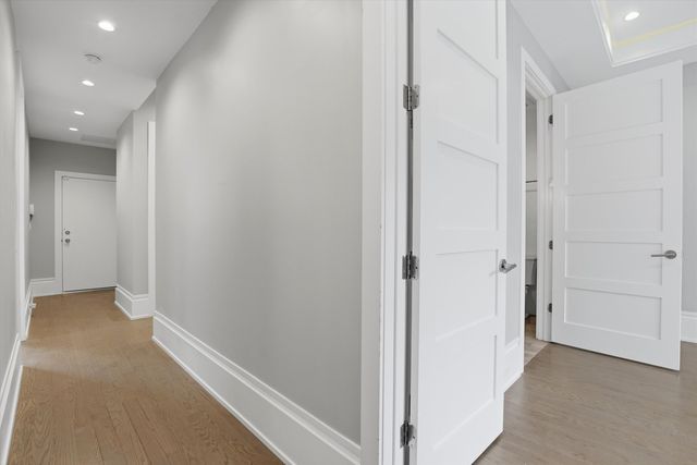 1258 N Milwaukee Avenue 2N, Chicago, IL 60622