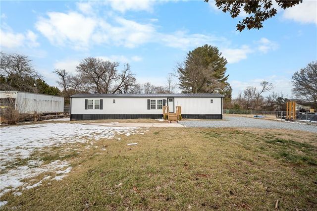 5370 N Nc Highway 150, Lexington, NC 27295