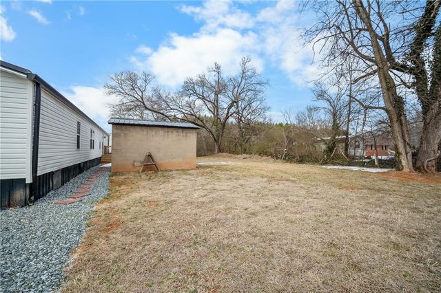 5370 N Nc Highway 150, Lexington, NC 27295