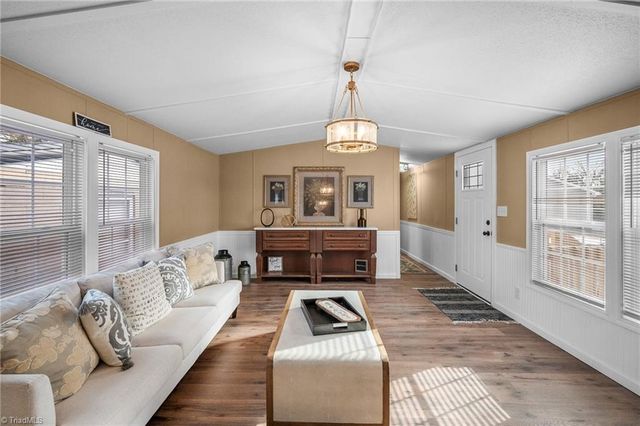 5370 N Nc Highway 150, Lexington, NC 27295