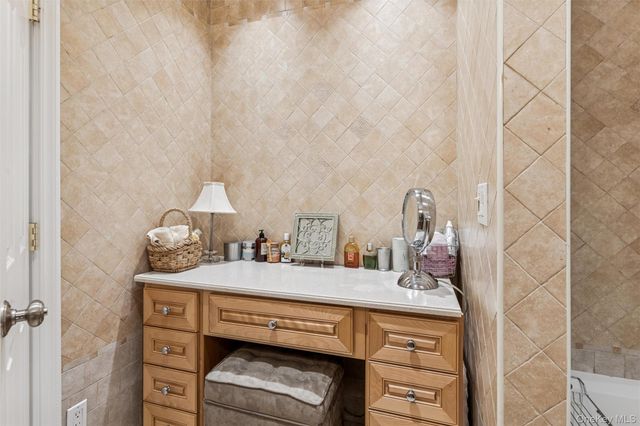 126 Andover Road, Rockville Centre, NY 11570