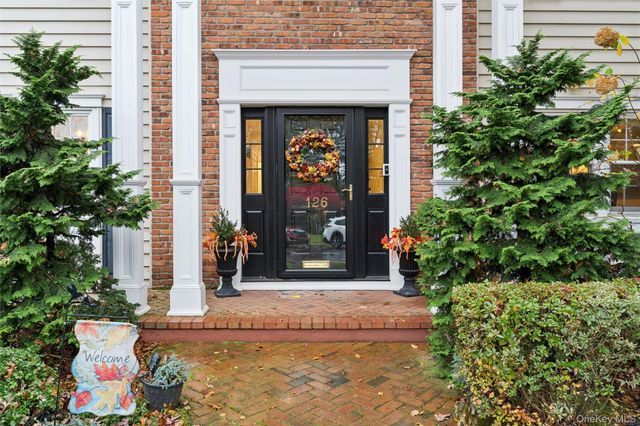 126 Andover Road, Rockville Centre, NY 11570