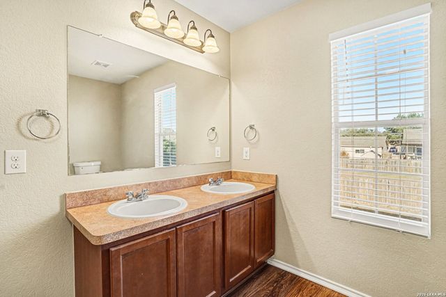 148 Hinge Chase, Cibolo, TX 78108