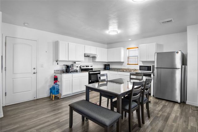 3693 E Angelina Drive, Kingman, AZ 86409