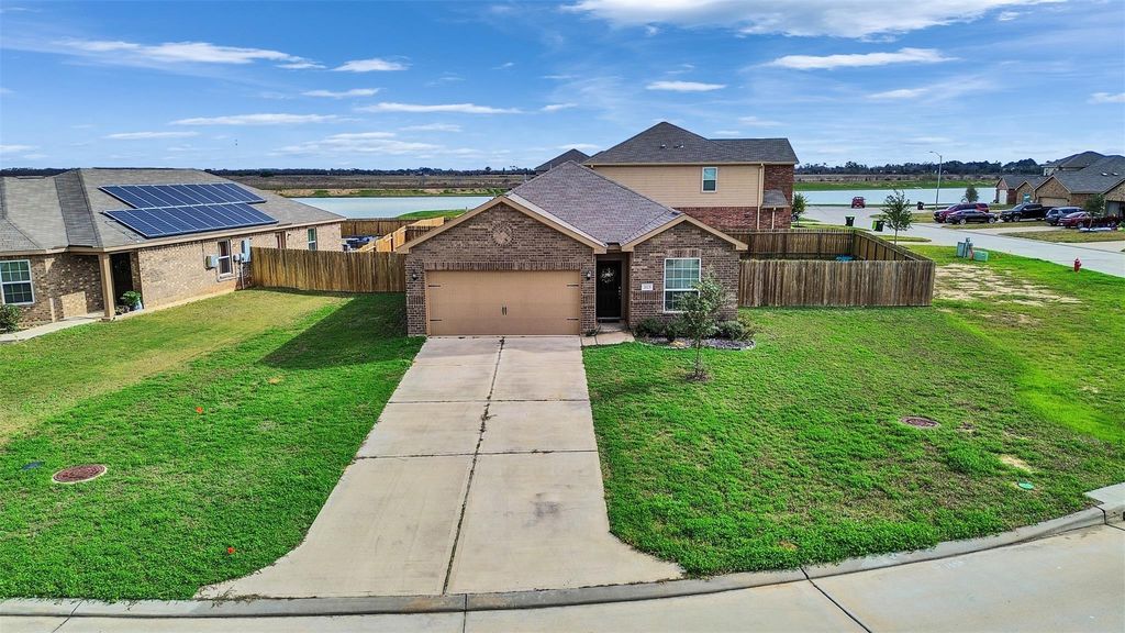 2123 Mule Ridge Drive, Katy, TX 77493