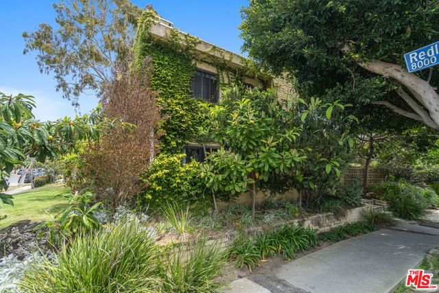 8630 Falmouth Avenue 7, Playa Del Rey, CA 90293