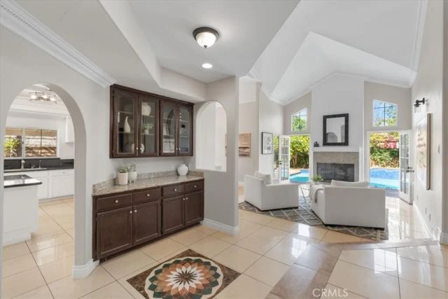 17325 San Jose, Granada Hills, CA 91344