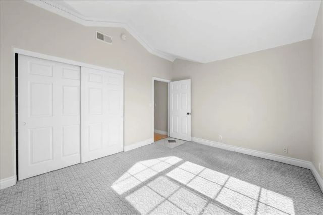 17325 San Jose, Granada Hills, CA 91344