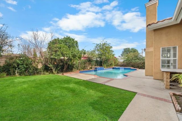 17325 San Jose, Granada Hills, CA 91344