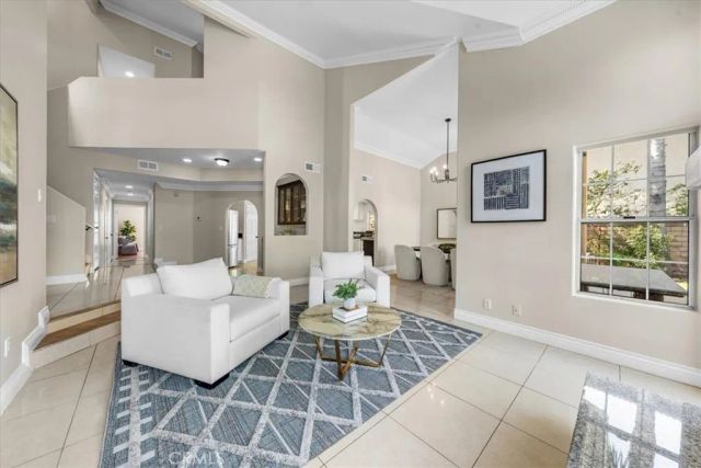 17325 San Jose, Granada Hills, CA 91344