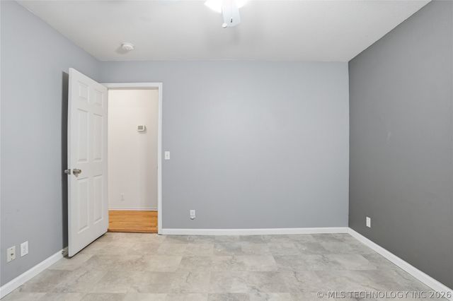 11421 S Mulberry Lane, Jenks, OK 74037