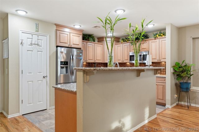 11421 S Mulberry Lane, Jenks, OK 74037