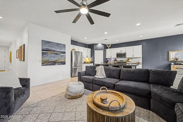5637 W COPLEN FARMS Road, Laveen, AZ 85339