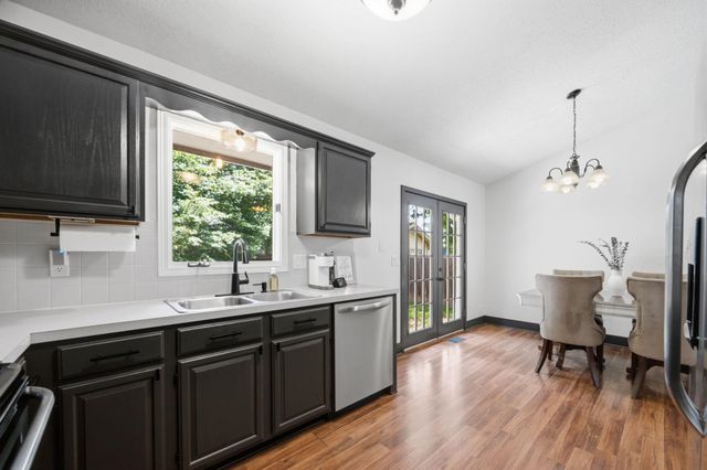 11710 W Murdock, Wichita, KS 67212
