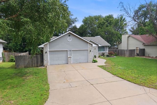 11710 W Murdock, Wichita, KS 67212