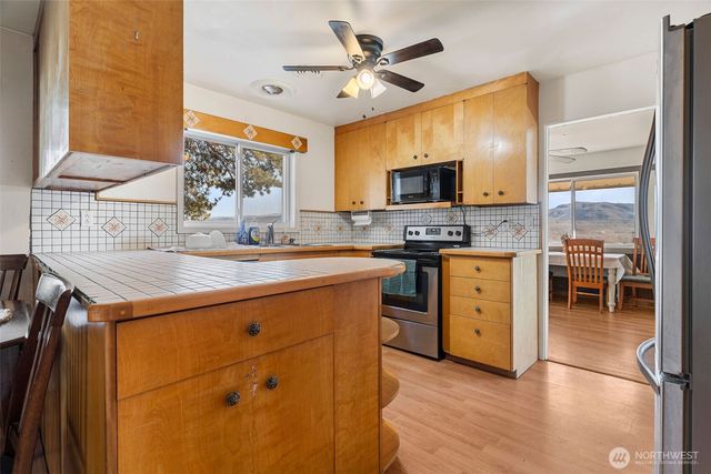 514 N Ash Street, Omak, WA 98841