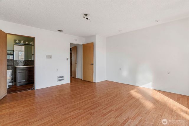 514 N Ash Street, Omak, WA 98841