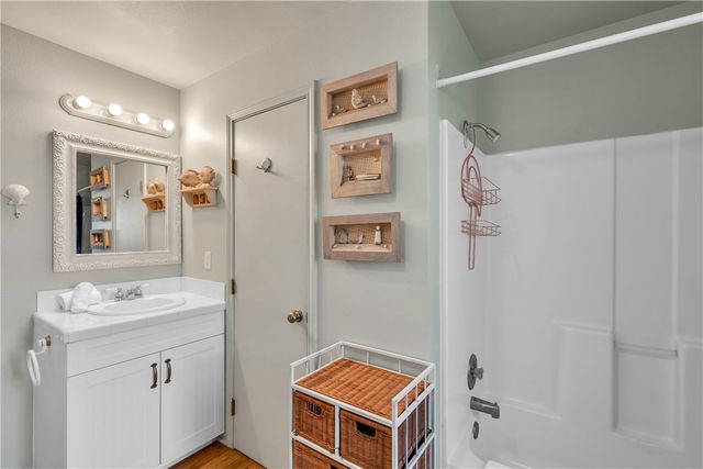 503 Royal Palm Dr, Port Aransas, TX 78373