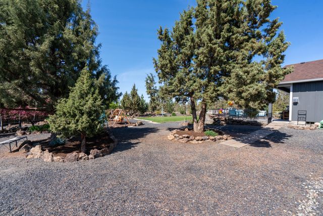 983 Foss Drive, Terrebonne, OR 97760