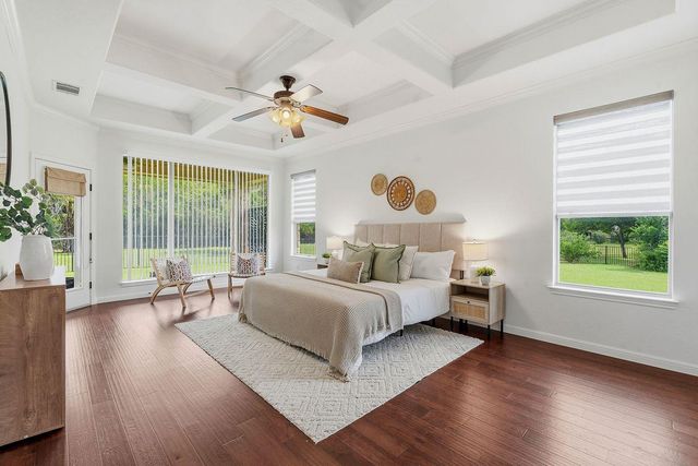 104 Quarry Lake EST, Liberty Hill, TX 78642