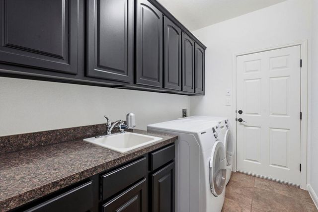 104 Quarry Lake EST, Liberty Hill, TX 78642