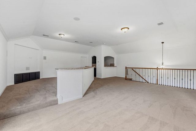104 Quarry Lake EST, Liberty Hill, TX 78642