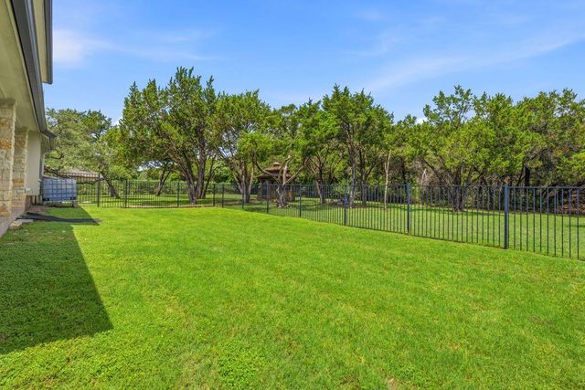 104 Quarry Lake EST, Liberty Hill, TX 78642