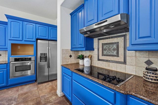 104 Quarry Lake EST, Liberty Hill, TX 78642