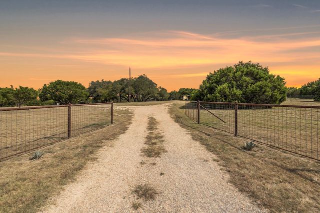 17787 Fm 963, Bertram, TX 78605