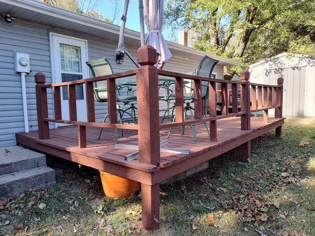 608 N Terrace Lane, Stockton, MO 65785