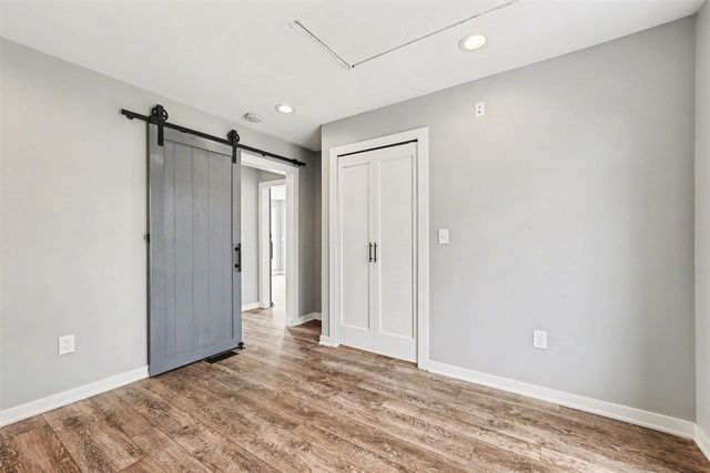 2382 Jackson Boulevard, Highland, MI 48356