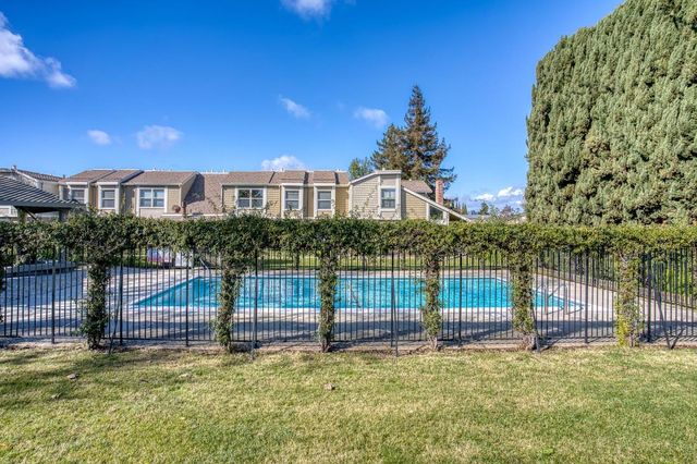 2252 Creek Bed Court, Santa Clara, CA 95054