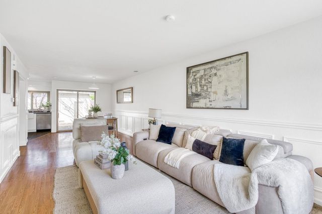 2252 Creek Bed Court, Santa Clara, CA 95054