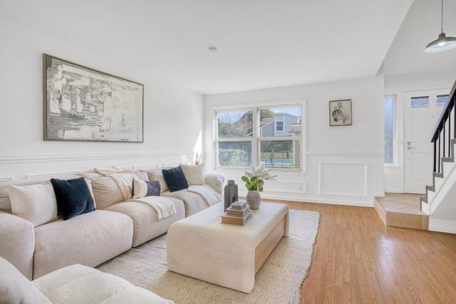 2252 Creek Bed Court, Santa Clara, CA 95054