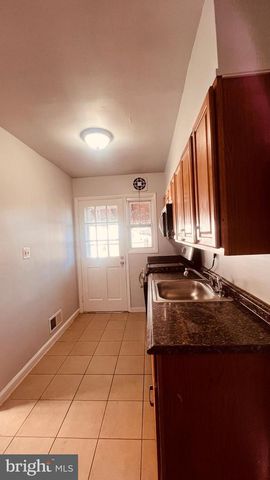 4413 FENOR RD, Halethorpe, MD 21227