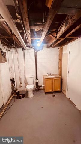 4413 FENOR RD, Halethorpe, MD 21227