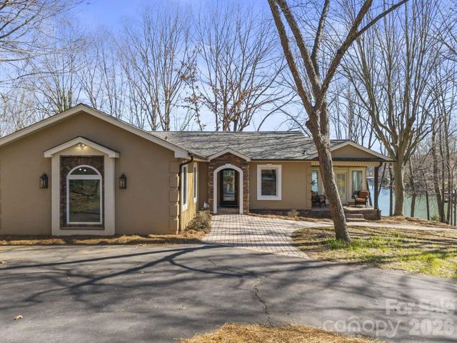 4448 Hill Street, Sherrills Ford, NC 28673