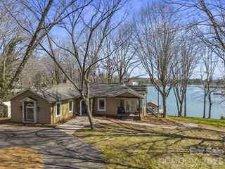 4448 Hill Street, Sherrills Ford, NC 28673