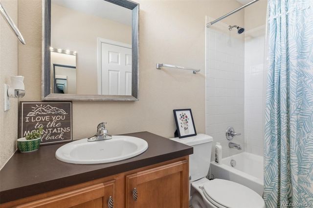 7440 E 8th Avenue 27, Denver, CO 80230