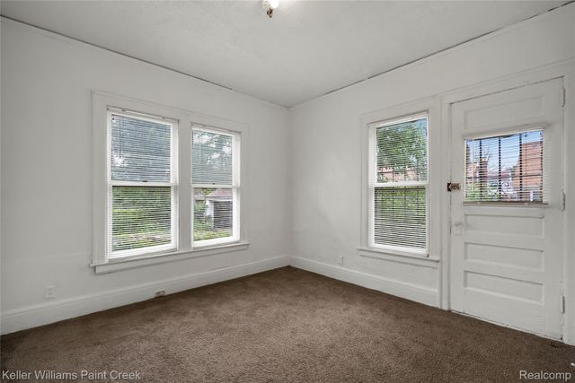 5752 Chatsworth Street, Detroit, MI 48224