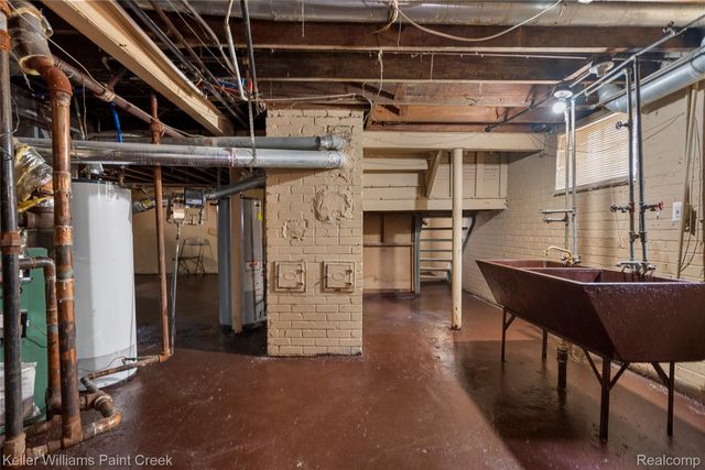 5752 Chatsworth Street, Detroit, MI 48224