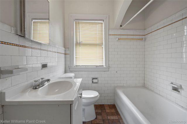 5752 Chatsworth Street, Detroit, MI 48224