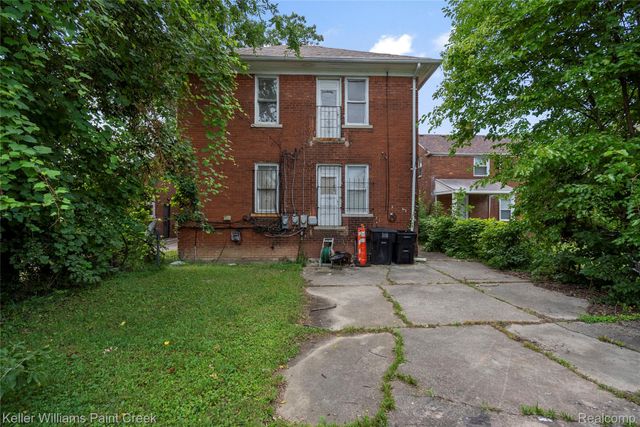 5752 Chatsworth Street, Detroit, MI 48224