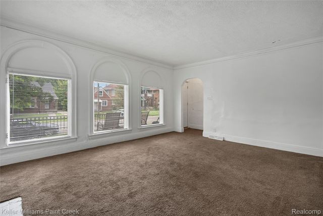 5752 Chatsworth Street, Detroit, MI 48224