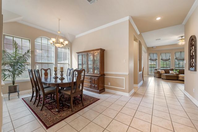 15016 Thatcher DR, Austin, TX 78717